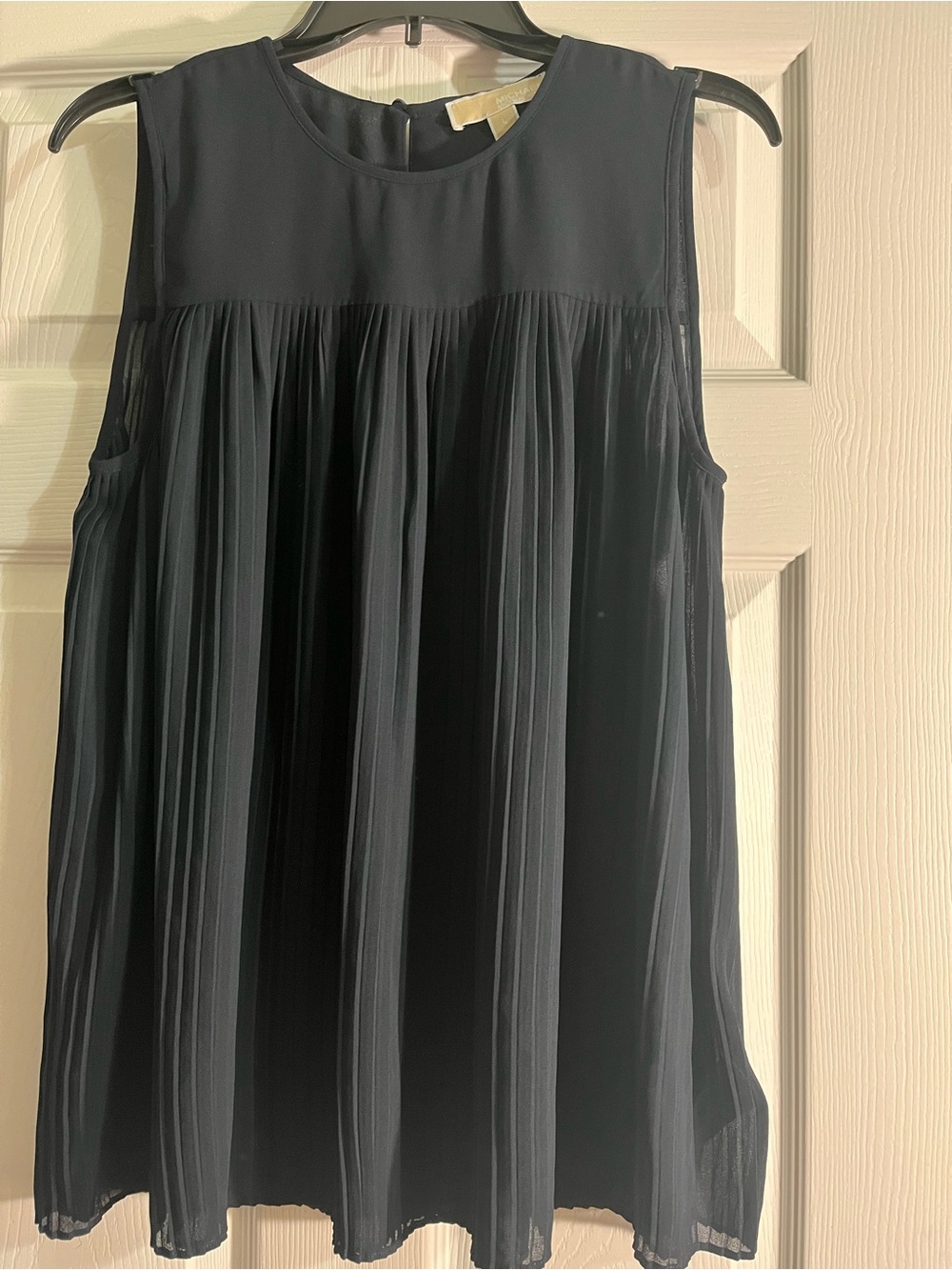 Michael Kors Black Pleated Sleeveless Blouse
